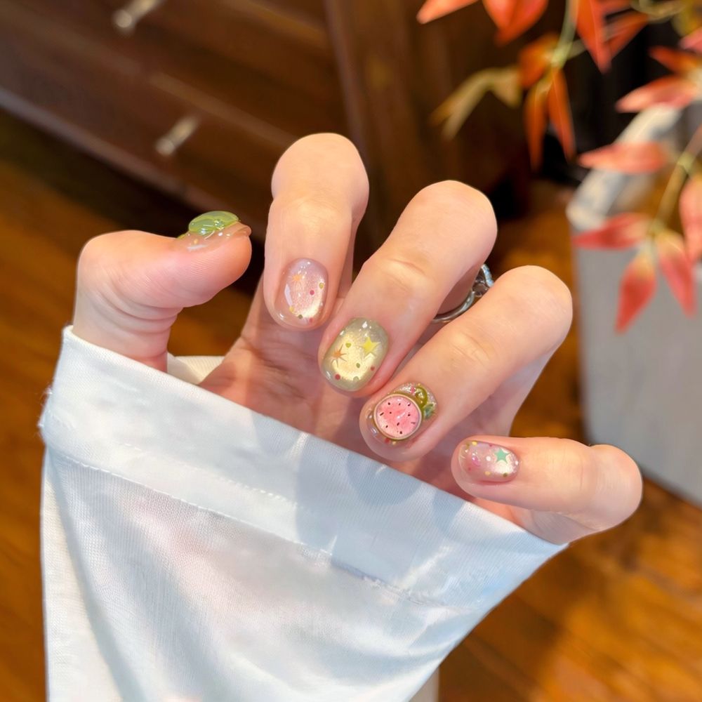 أظافر قصيرة مصنوعة يدويًا، بتص - مراجعة Nail Art Extension Cat Eye وسعره