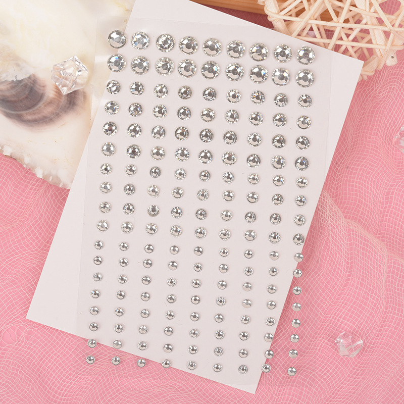 أحجار الراين البيضاء 2 مللي مت - مراجعة Rhinestone Nail Gem وسعره